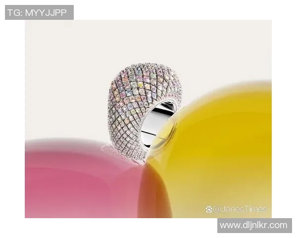 足球明星佩戴珠宝戒指的时尚潮流与场上表现的关系探讨